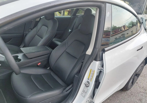 Tesla Model 3 cena 79900 przebieg: 35000, rok produkcji 2022 z Kłodzko małe 436